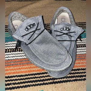 Hey Dudes size 10 men’s